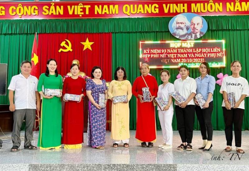 PHU NU